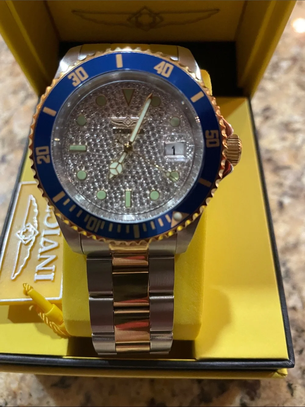 Invicta Two-Tone Gold 43mm Pro Diver Velaquest Watch